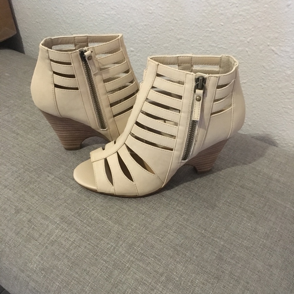 Crown vintage booties